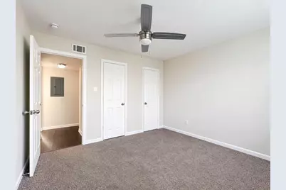1824 Thonig Road #4, Houston, TX 77055 - Photo 17