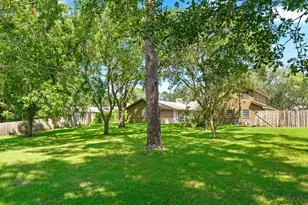 2624 Oak Dr Dr, Bay City, TX 77414 - Photo 7