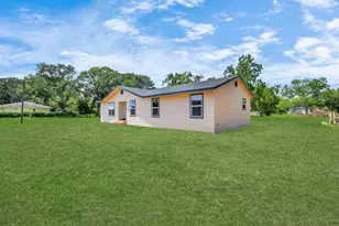 1030 San Felipe Rd, Sealy, TX 77474 - Photo 1