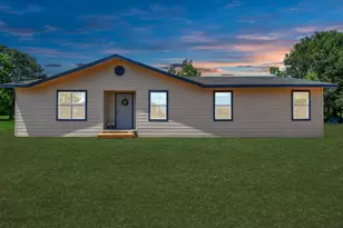 1030 San Felipe Rd, Sealy, TX 77474 - Photo 3