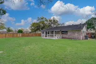 9314 Autauga St, Houston, TX 77080 - Photo 39