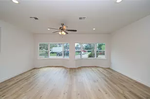 9314 Autauga St, Houston, TX 77080 - Photo 9