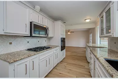 9314 Autauga Street, Houston, TX 77080 - Photo 23