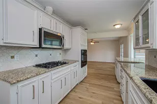 9314 Autauga St, Houston, TX 77080 - Photo 23