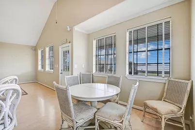 40 Harbor Circle, Tiki Island, TX 77554 - Photo 15