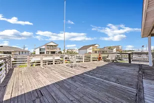 40 Harbor Cir, Tiki Island, TX 77554 - Photo 27
