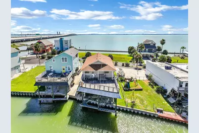 40 Harbor Circle, Tiki Island, TX 77554 - Photo 3