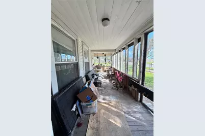 326 W 2nd Street, Freeport, TX 77541 - Photo 5