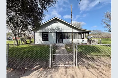 326 W 2nd Street, Freeport, TX 77541 - Photo 1