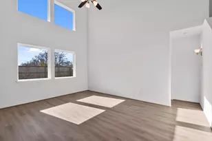2023 Indigo Rdg Dr, Crosby, TX 77532 - Photo 5