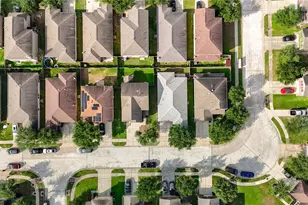 1010 Hummingbird Point Ln, Houston, TX 77090 - Photo 21