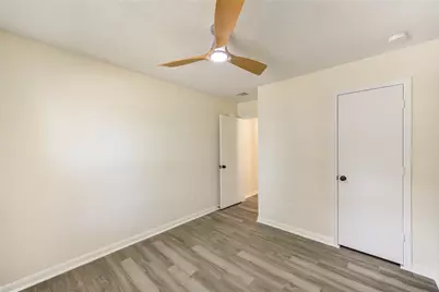 1010 Hummingbird Point Lane, Houston, TX 77090 - Photo 17