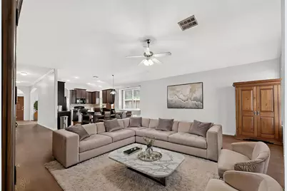 10511 Whisper Bluff Drive, Humble, TX 77396 - Photo 13