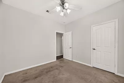 10511 Whisper Bluff Drive, Humble, TX 77396 - Photo 17