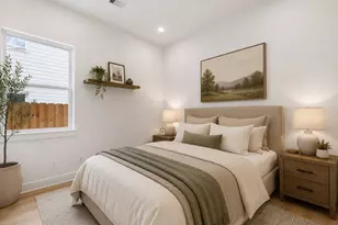 422 E 41st St, Houston, TX 77022 - Photo 15