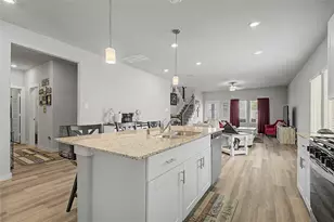 1526 King Rnch Rd, Conroe, TX 77301 - Photo 5