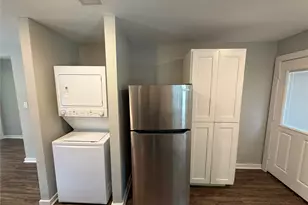 1210 E 33rd St, Houston, TX 77022 - Photo 5