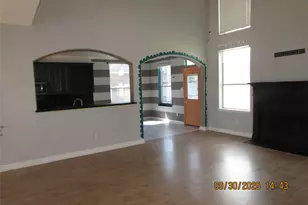 203 Rolling Springs Ln, Dickinson, TX 77539 - Photo 5