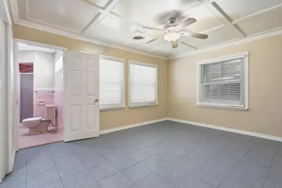 106 Barracuda Avenue, Galveston, TX 77550 - Photo 13