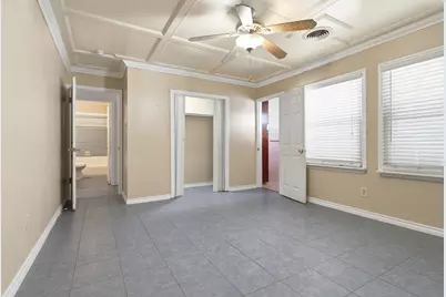 106 Barracuda Avenue, Galveston, TX 77550 - Photo 11