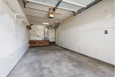 106 Barracuda Avenue, Galveston, TX 77550 - Photo 23