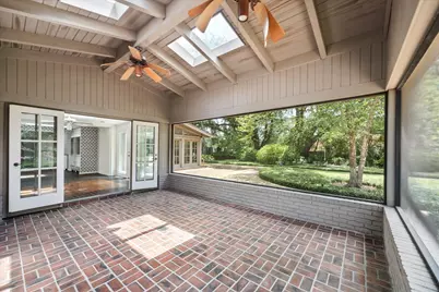 626 Rocky River Road, Houston, TX 77056 - Photo 11