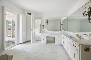 626 Rocky River Rd, Houston, TX 77056 - Photo 23