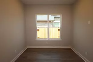 12134 Jacob Ln, Mont Belvieu, TX 77523 - Photo 11