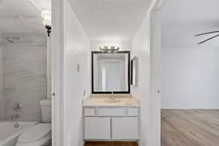 1500 Bay Area Blvd, Houston, TX 77058 - Photo 13