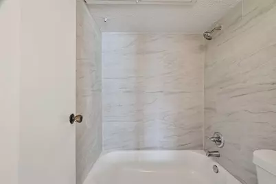 1500 Bay Area Boulevard #118, Houston, TX 77058 - Photo 9