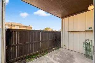 1500 Bay Area Blvd, Houston, TX 77058 - Photo 15