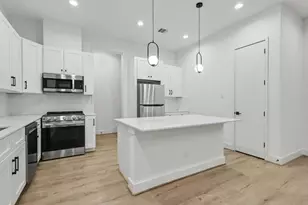 203 Danna Ln, Houston, TX 77009 - Photo 5