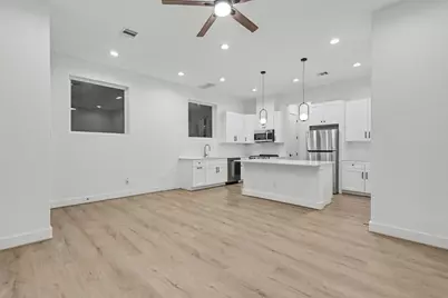 203 Danna Lane #A, Houston, TX 77009 - Photo 3