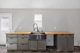 13031 Timber Ridge Dr, Dayton, TX 77535 - Photo 5