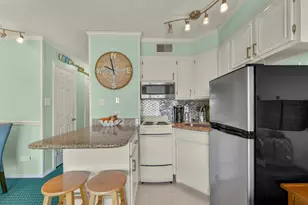 6102 Seawall Blvd, Galveston, TX 77551 - Photo 9