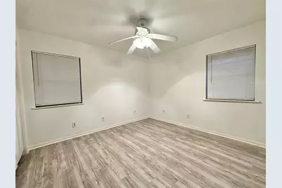 5346 Windswept Lane, Houston, TX 77056 - Photo 17