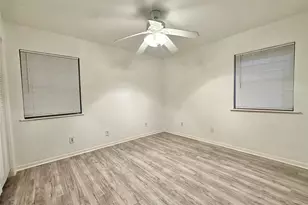5346 Windswept Ln, Houston, TX 77056 - Photo 17