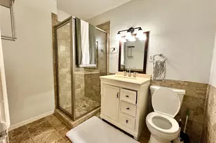 5346 Windswept Ln, Houston, TX 77056 - Photo 15