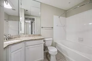 5353 Memorial Dr, Houston, TX 77007 - Photo 13