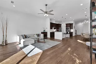 1615 Vermont St, Houston, TX 77006 - Photo 9