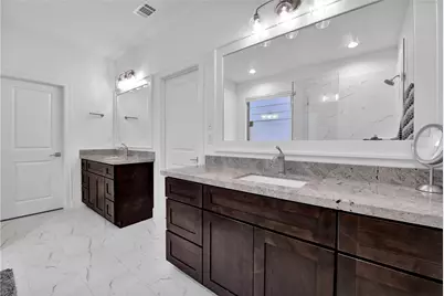 1615 Vermont Street, Houston, TX 77006 - Photo 17