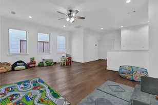 1615 Vermont St, Houston, TX 77006 - Photo 21