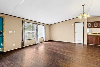 404 E Mimosa Drive, Livingston, TX 77351 - Photo 11
