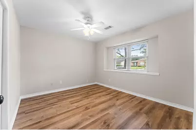 9407 Brooding Oak Circle, Houston, TX 77096 - Photo 21