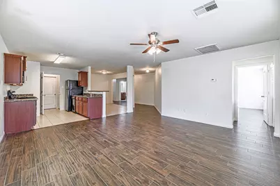 11207 Hall Pines Court, Houston, TX 77075 - Photo 11