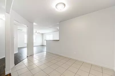11207 Hall Pines Court, Houston, TX 77075 - Photo 7