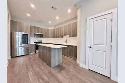 8404 Safeguard Street, Houston, TX 77051 - Photo 3