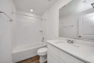 9035 Rose Water Trl, Iowa Colony, TX 77583 - Photo 7