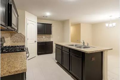 2414 Fall Aster Drive, Spring, TX 77373 - Photo 9