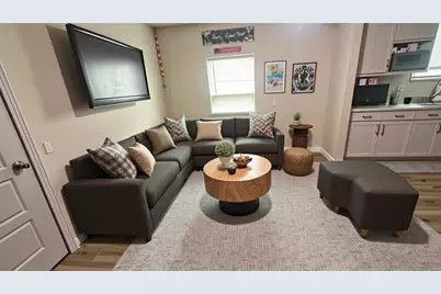 7019 Finn Street, Houston, TX 77022 - Photo 3
